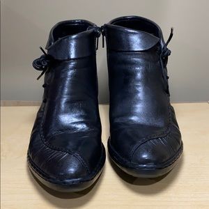 Black Rieker Booties   X-102